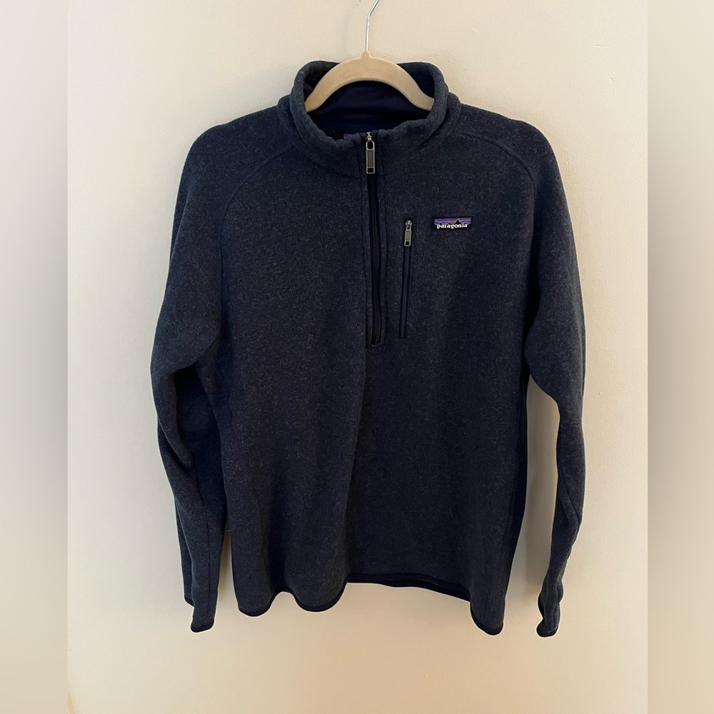 Men’s Navy Quarter Zip Fleece Size L